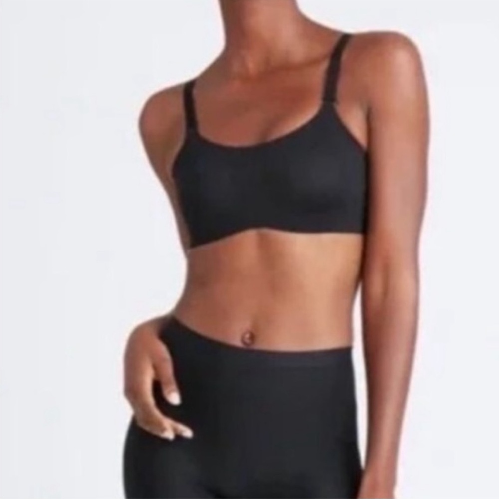 Knix Evolution Reversible Bra Size 1
